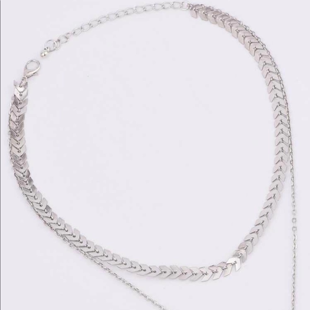 • Victoria • Disc + Arrow Hamsa Layered Necklace - Picture 2 of 4
